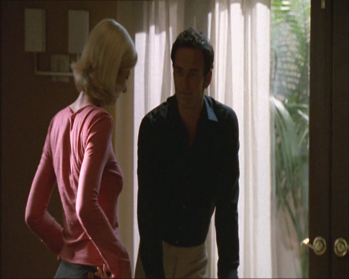 Charmed-Online_dot_net-NipTuck1x02MandiRandi1761.jpg
