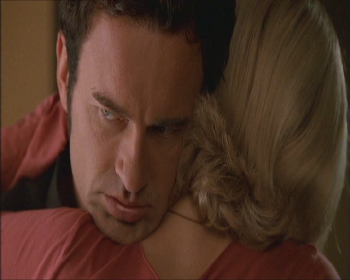 Charmed-Online_dot_net-NipTuck1x02MandiRandi1833.jpg