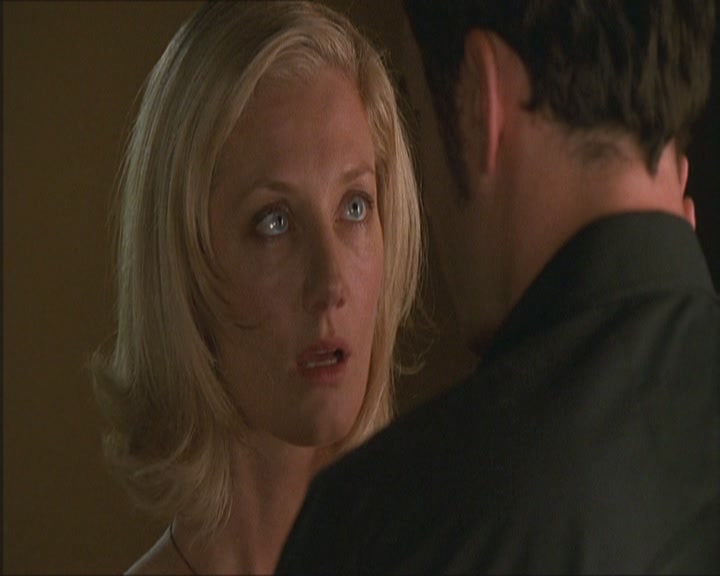 Charmed-Online_dot_net-NipTuck1x02MandiRandi1848.jpg