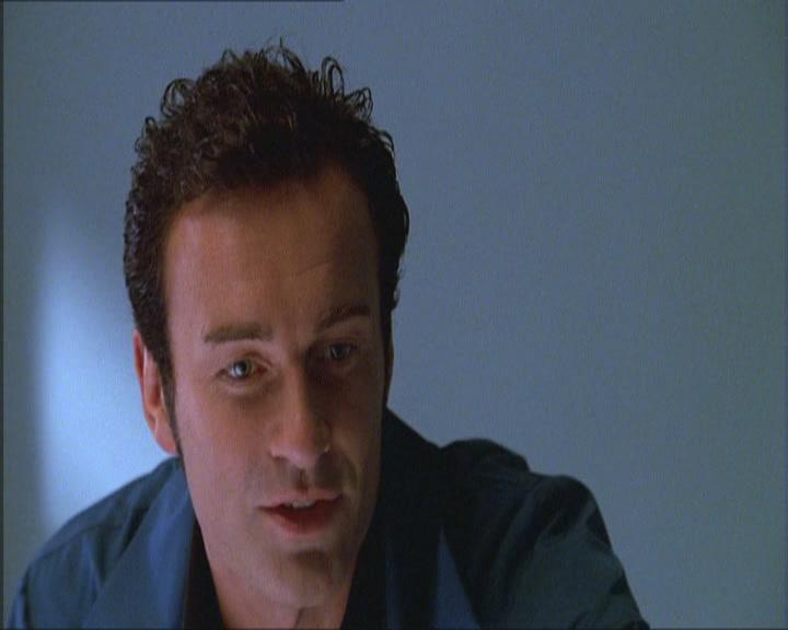 Charmed-Online_dot_net-NipTuck1x02MandiRandi1969.jpg