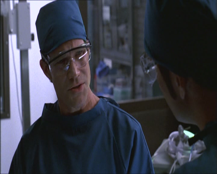 Charmed-Online_dot_net-NipTuck1x02MandiRandi2126.jpg