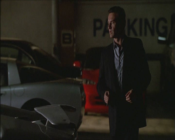 Charmed-Online_dot_net-NipTuck1x03NadetteBabcock0909.jpg