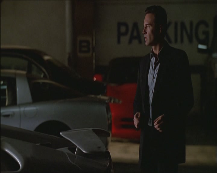Charmed-Online_dot_net-NipTuck1x03NadetteBabcock0910.jpg