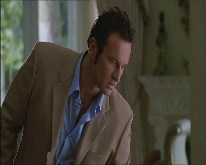 Charmed-Online_dot_net-NipTuck1x03NadetteBabcock1736.jpg