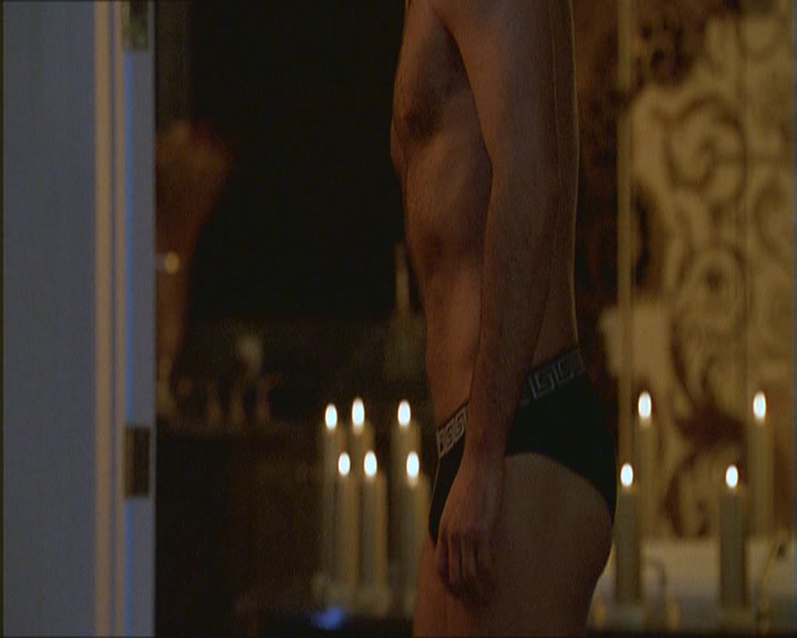 Charmed-Online_dot_net-NipTuck1x03NadetteBabcock2018.jpg