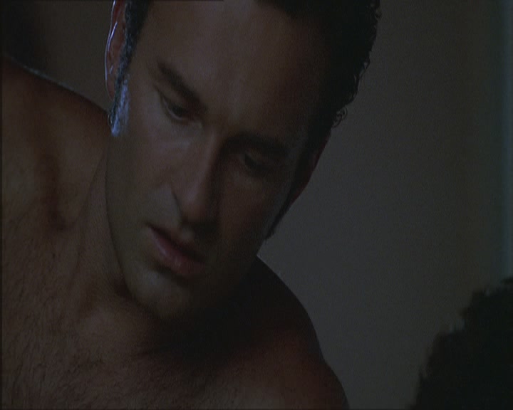Charmed-Online_dot_net-NipTuck1x03NadetteBabcock2070.jpg