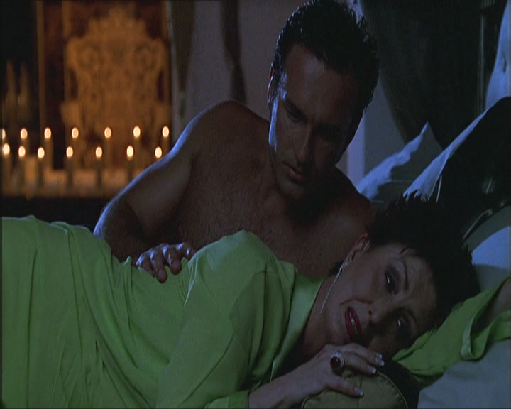 Charmed-Online_dot_net-NipTuck1x03NadetteBabcock2156.jpg