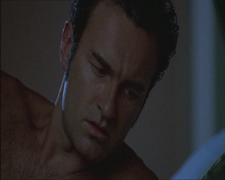 Charmed-Online_dot_net-NipTuck1x03NadetteBabcock2184.jpg
