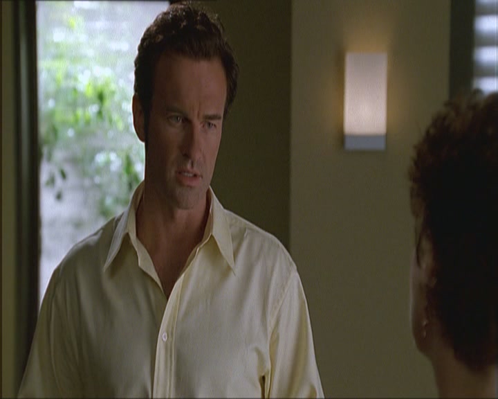 Charmed-Online_dot_net-NipTuck1x03NadetteBabcock2338.jpg