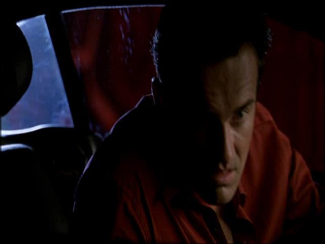 Charmed-Online_dot_net-NipTuck1x07_1x08_1x09-0127.jpg