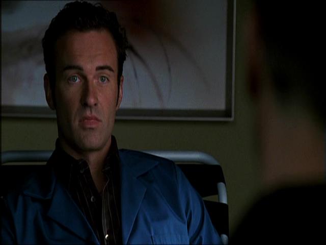 Charmed-Online_dot_net-NipTuck1x07_1x08_1x09-0232.jpg