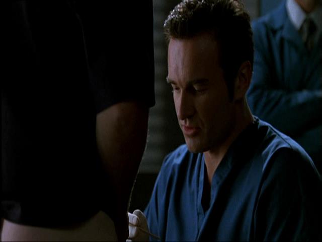 Charmed-Online_dot_net-NipTuck1x07_1x08_1x09-3136.jpg