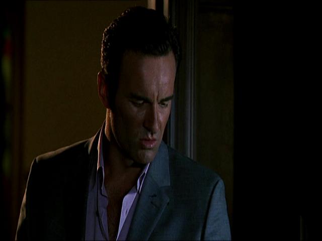 Charmed-Online_dot_net-NipTuck1x07_1x08_1x09-4970.jpg