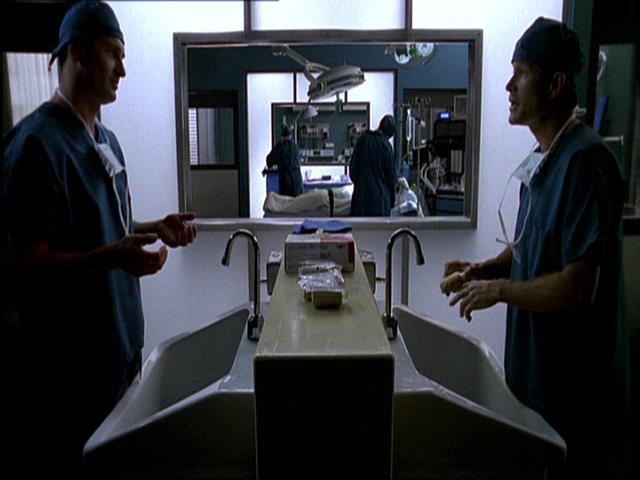 Charmed-Online_dot_net-NipTuck1x07_1x08_1x09-6248.jpg