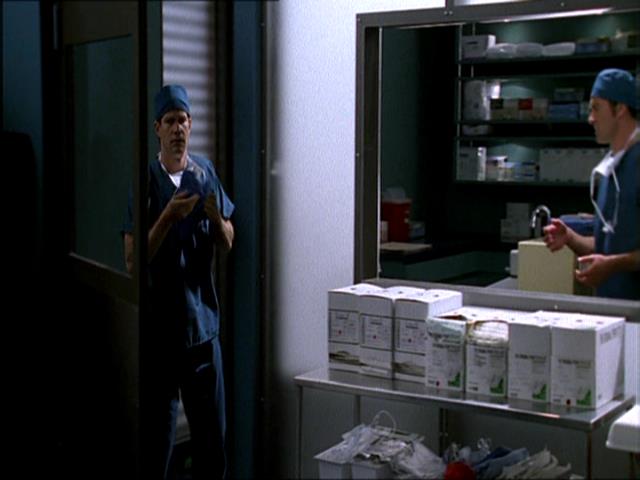 Charmed-Online_dot_net-NipTuck1x07_1x08_1x09-6255.jpg