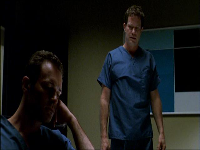 Charmed-Online_dot_net-NipTuck1x10_1x11_1x12-0137.jpg