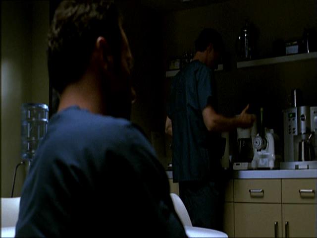 Charmed-Online_dot_net-NipTuck1x10_1x11_1x12-0154.jpg