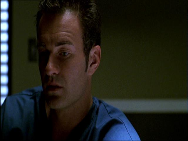 Charmed-Online_dot_net-NipTuck1x10_1x11_1x12-0186.jpg