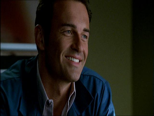 Charmed-Online_dot_net-NipTuck1x10_1x11_1x12-0389.jpg