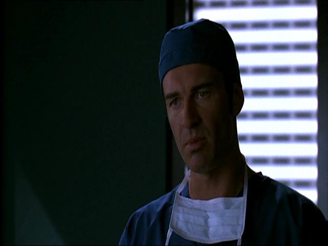 Charmed-Online_dot_net-NipTuck1x10_1x11_1x12-0852.jpg