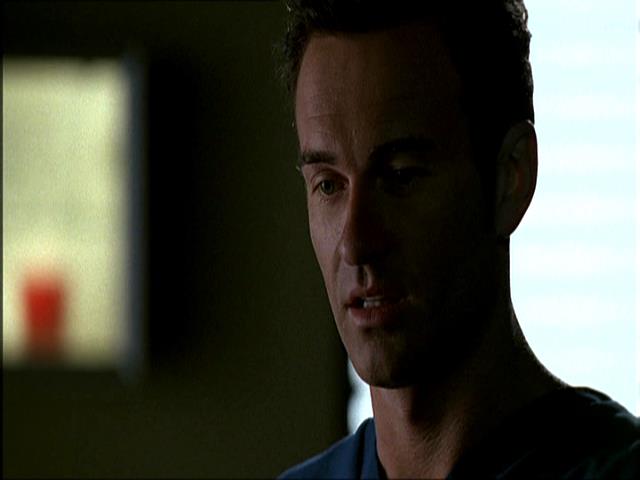 Charmed-Online_dot_net-NipTuck1x10_1x11_1x12-0983.jpg