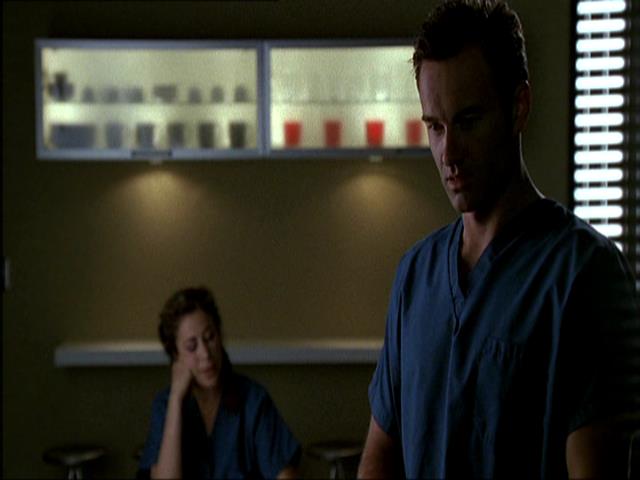 Charmed-Online_dot_net-NipTuck1x10_1x11_1x12-0990.jpg