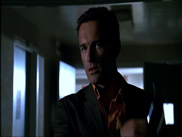 Charmed-Online_dot_net-NipTuck1x10_1x11_1x12-1011.jpg