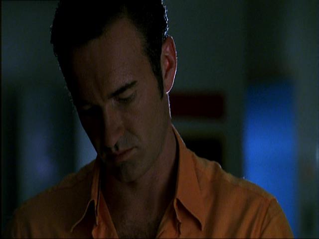 Charmed-Online_dot_net-NipTuck1x10_1x11_1x12-1161.jpg
