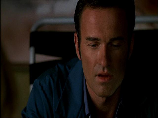 Charmed-Online_dot_net-NipTuck1x10_1x11_1x12-2818.jpg