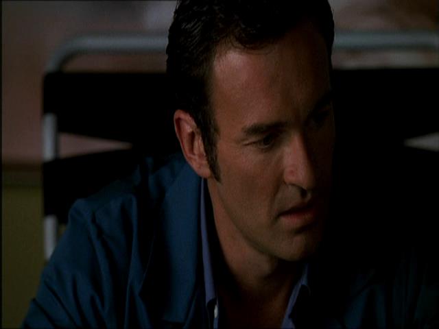 Charmed-Online_dot_net-NipTuck1x10_1x11_1x12-2836.jpg