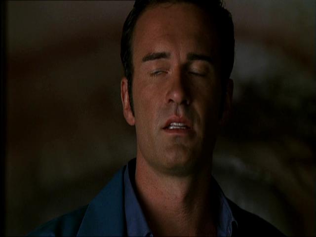 Charmed-Online_dot_net-NipTuck1x10_1x11_1x12-2899.jpg