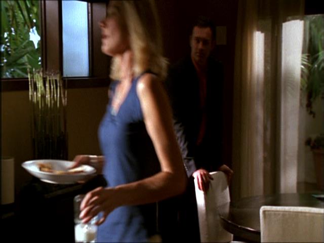 Charmed-Online_dot_net-NipTuck1x10_1x11_1x12-3174.jpg