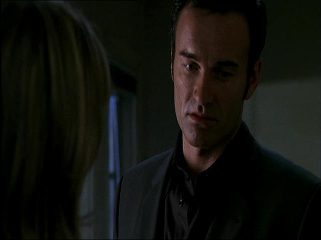 Charmed-Online_dot_net-NipTuck1x10_1x11_1x12-3802.jpg