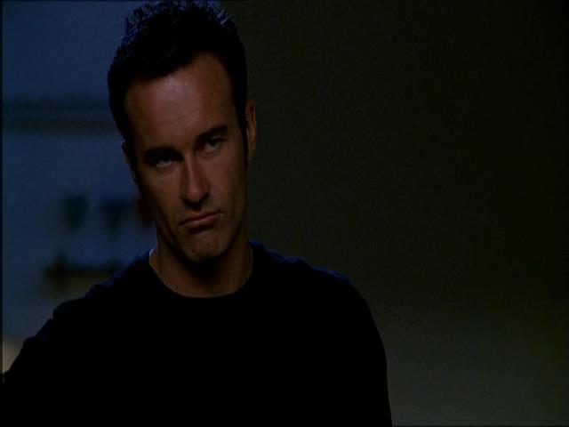 Charmed-Online_dot_net-NipTuck1x10_1x11_1x12-4481.jpg