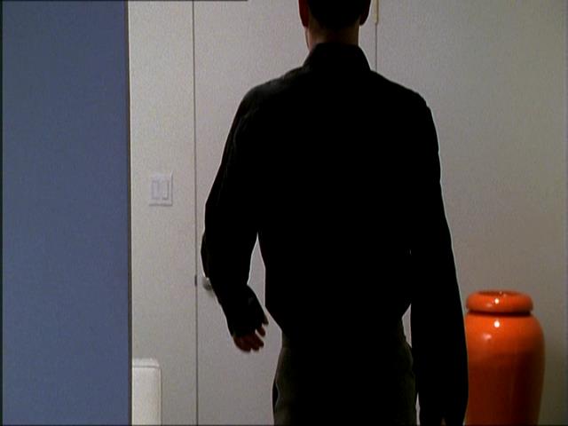 Charmed-Online_dot_net-NipTuck1x10_1x11_1x12-4692.jpg