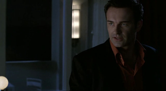 Charmed-Online-dot-NL-NipTuck2x01-1515.jpg