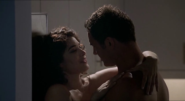 Charmed-Online-dot-NL-NipTuck2x01-2163.jpg