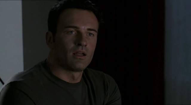 Charmed-Online-dot-NL-NipTuck2x01-2401.jpg
