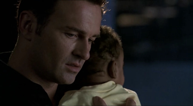 Charmed-Online-dot-NL-NipTuck2x01-2929.jpg