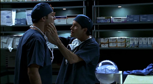 Charmed-Online-dot-NL-NipTuck2x02-0218.jpg