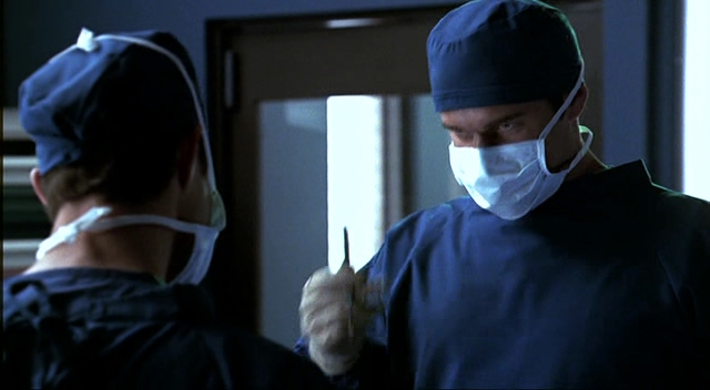 Charmed-Online-dot-NL-NipTuck2x02-0267.jpg