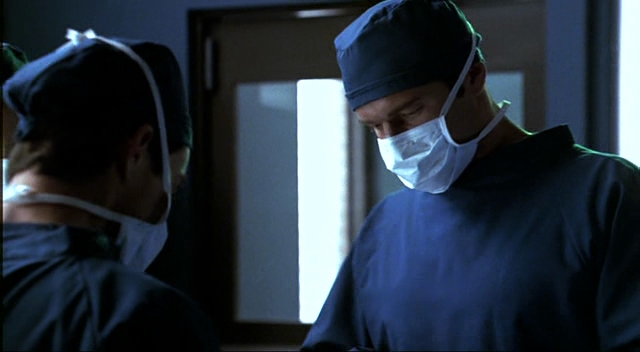 Charmed-Online-dot-NL-NipTuck2x02-0290.jpg