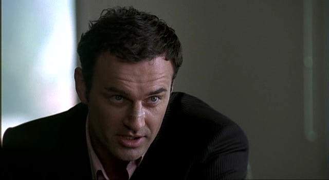 Charmed-Online-dot-NL-NipTuck2x02-0620.jpg