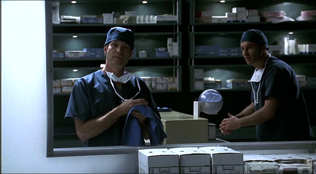 Charmed-Online-dot-NL-NipTuck2x03-0583.jpg