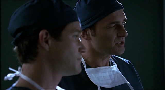 Charmed-Online-dot-NL-NipTuck2x03-0607.jpg
