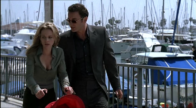 Charmed-Online-dot-NL-NipTuck2x03-0783.jpg