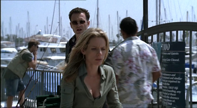 Charmed-Online-dot-NL-NipTuck2x03-0801.jpg