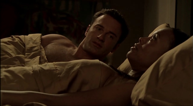 Charmed-Online-dot-NL-NipTuck2x03-1310.jpg