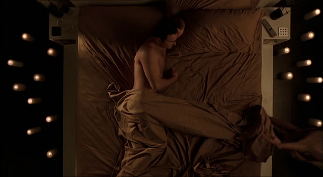 Charmed-Online-dot-NL-NipTuck2x03-1451.jpg