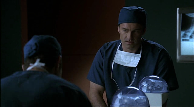 Charmed-Online-dot-NL-NipTuck2x03-1575.jpg